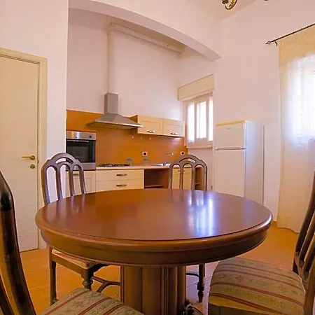 Casa Puccini Centro Storico 5 Minuti. 8km Mare